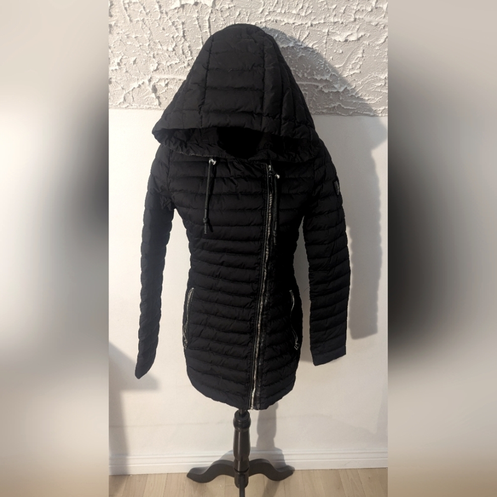 Atelier Noir Duvet Winter Coat